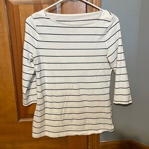 Quarter length striped top